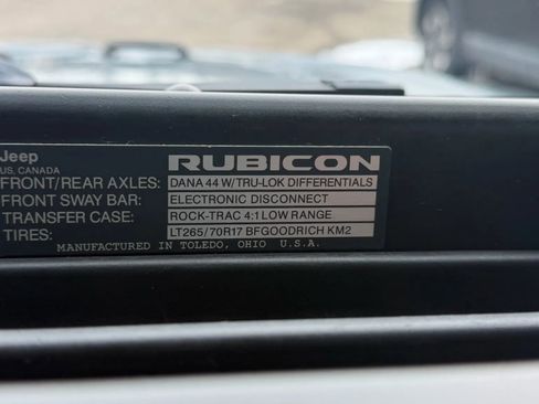 Used 2013 Jeep Wrangler Unlimited Rubicon image 22