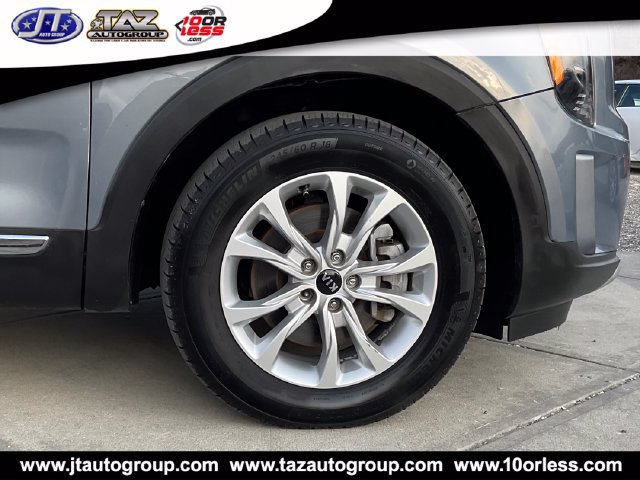 Used 2020 Kia Telluride LX AWD/4WD image 8