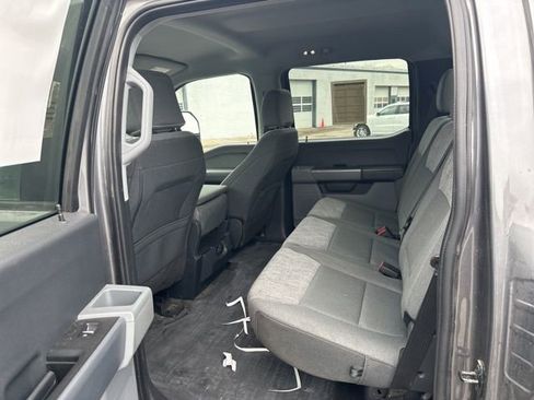 Used 2022 Ford F150 XLT w/ Trailer Tow Package image 9