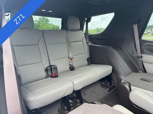 Used 2021 Chevrolet Tahoe Z71 w/ Z71 Signature Package AWD/4WD image 11