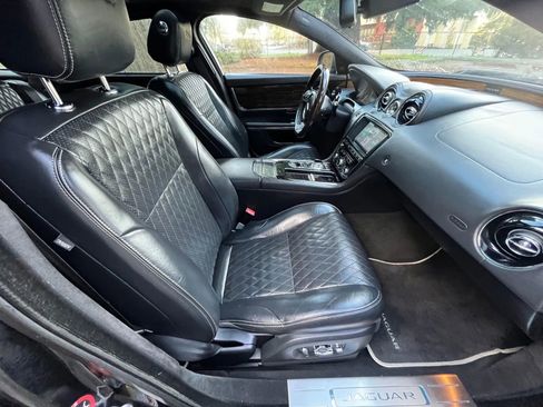 Used 2016 Jaguar XJ L Supercharged image 9