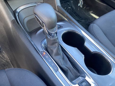 Used 2023 Chevrolet Malibu LT image 23