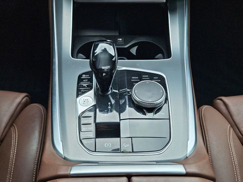 Used 2019 BMW X5 xDrive40i w/ Convenience Package image 12