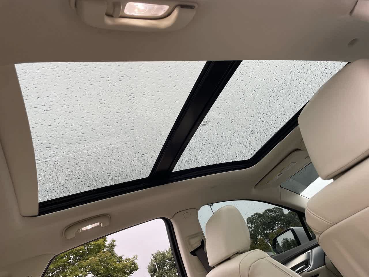 Certified 2025 Cadillac XT5 Premium Luxury AWD/4WD image 21
