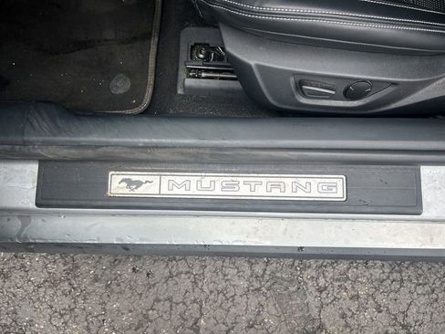 Used 2024 Ford Mustang GT Premium image 11