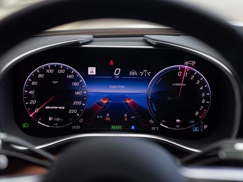Used 2025 Mercedes-Benz AMG GT 63 S image 26