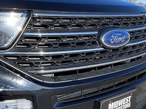 Used 2023 Ford Explorer XLT w/ Equipment Group 202A image 26