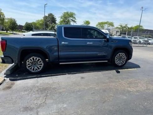 Used 2025 GMC Sierra 1500 Denali Ultimate AWD/4WD image 10