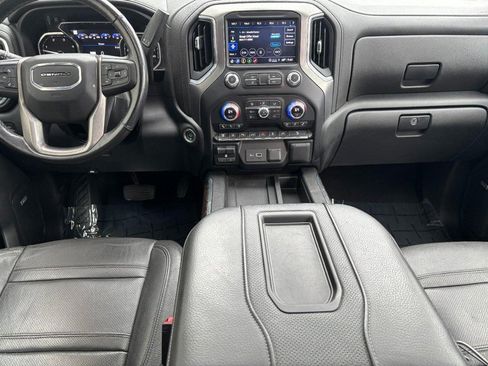 Used 2021 GMC Sierra 2500 Denali w/ Denali Ultimate Package AWD/4WD image 12