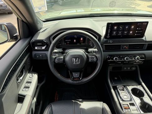 Certified 2026 Honda Passport TrailSport Elite image 2