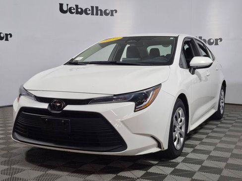 Certified 2024 Toyota Corolla LE FWD image 3