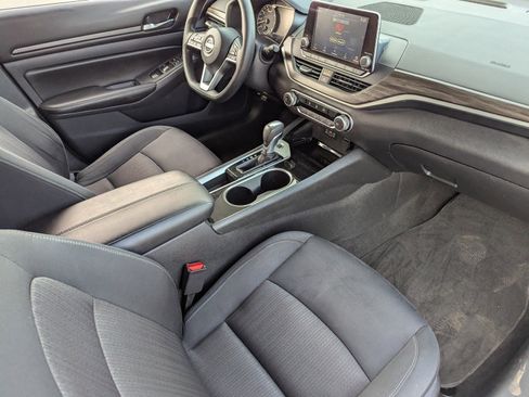 Used 2024 Nissan Altima 2.5 SV image 53