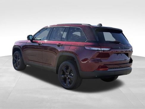 New 2026 Jeep Grand Cherokee Limited w/ Limited Altitude Package RWD image 3