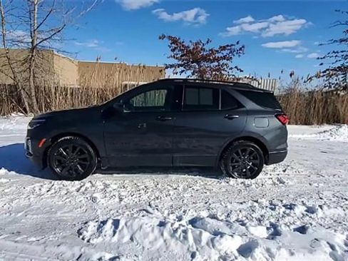 Certified 2023 Chevrolet Equinox RS w/ LPO, Floor Liner Package image 5