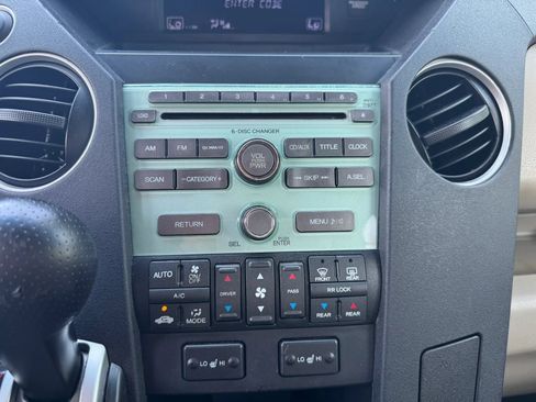 Used 2011 Honda Pilot EX-L image 21