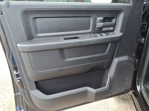 Used 2016 RAM 1500 ST AWD/4WD image 13