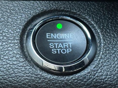 Used 2019 Ford F150 Platinum w/ Equipment Group 701A Luxury image 33