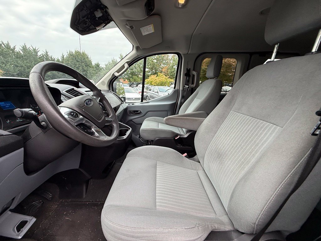 Used 2015 Ford Transit 350 XLT RWD image 9