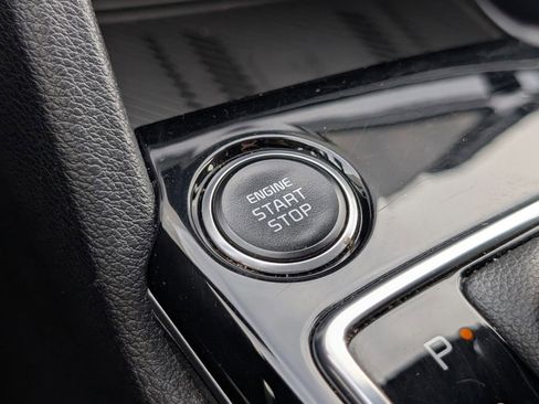 Certified 2024 Kia Sportage EX image 31