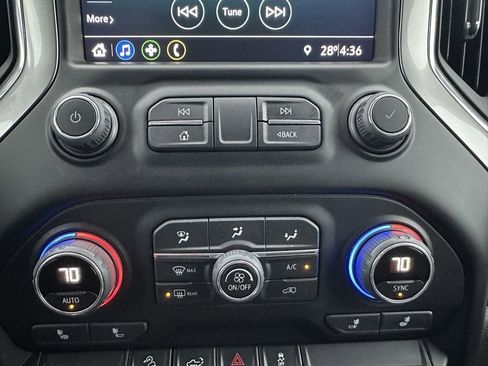 Used 2022 Chevrolet Silverado 1500 LT Trail Boss w/ Bed Protection Package image 19