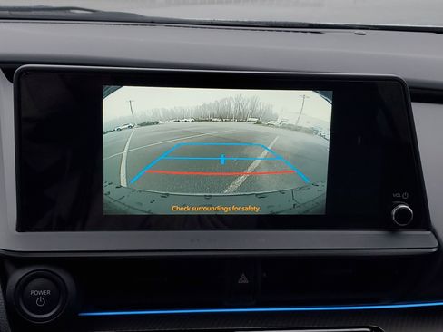 Used 2024 Toyota Prius Limited image 25