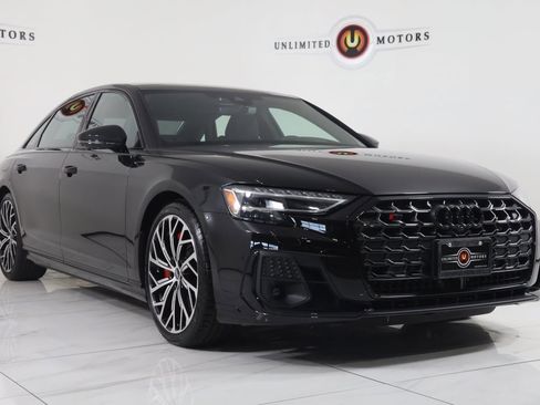 Used 2025 Audi S8 image 35