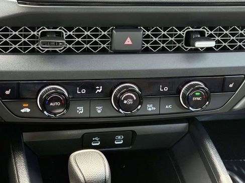 Certified 2025 Honda Accord SE image 12