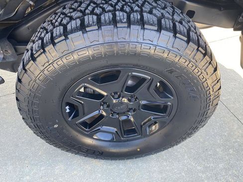 Used 2016 Jeep Wrangler Unlimited Sport w/ Quick Order Package 24S AWD/4WD image 9