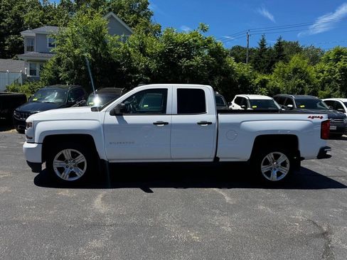 Used 2018 Chevrolet Silverado 1500 Custom w/ Custom Value Package AWD/4WD image 3