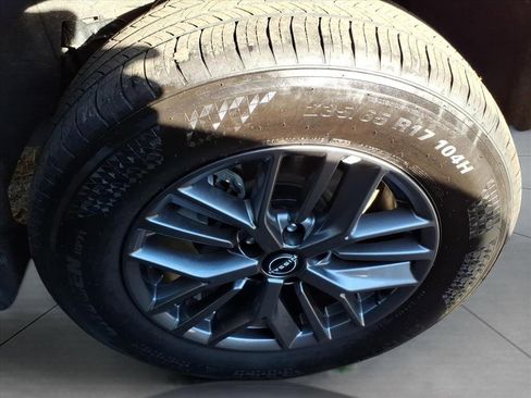 Used 2025 Nissan Rogue S image 5