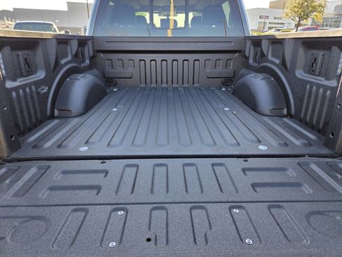 Certified 2018 Ford F150 Lariat w/ Equipment Group 502A Luxury image 14