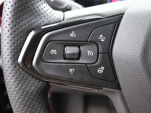 Used 2024 Chevrolet Trax RS w/ Driver Confidence Package FWD image 23