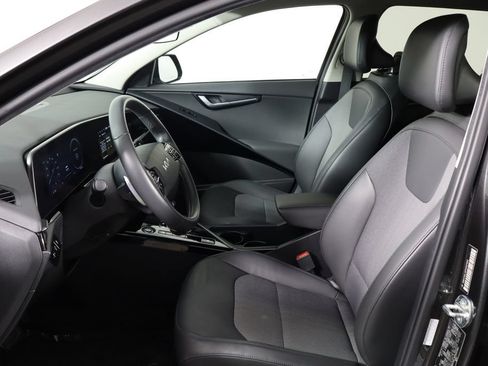 Used 2023 Kia Niro Wind FWD image 14