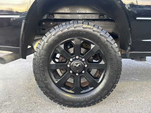 Used 2022 RAM 2500 Big Horn w/ Level C Equiment Group image 7