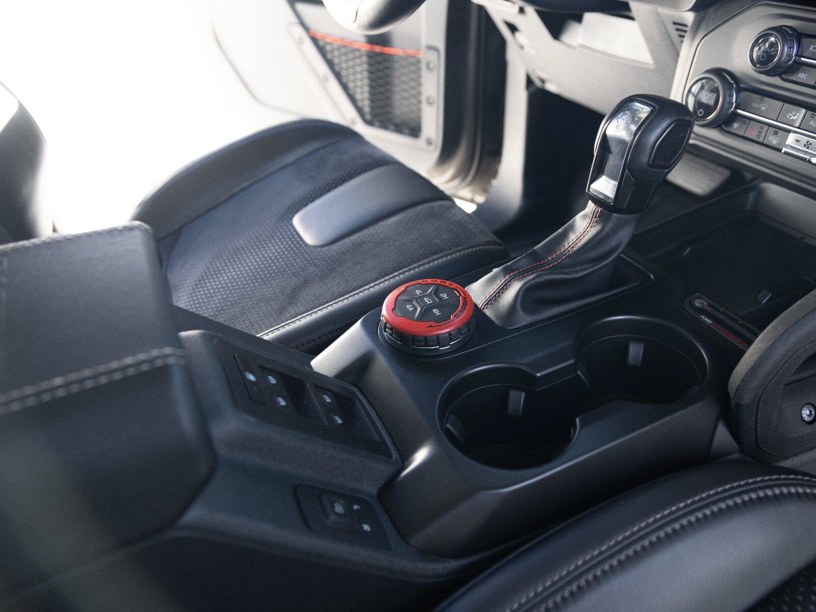 Used 2025 Ford Bronco Raptor AWD/4WD image 25
