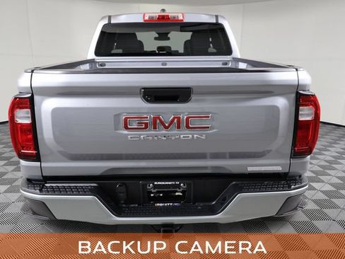 Used 2024 GMC Canyon Elevation AWD/4WD image 8