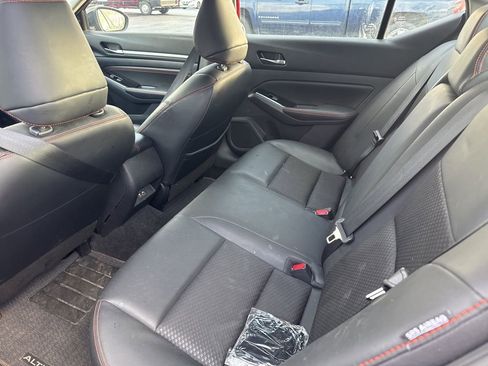 Certified 2023 Nissan Altima 2.5 SR image 11