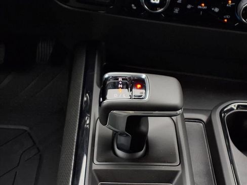 New 2026 Chevrolet Silverado 1500 ZR2 image 19