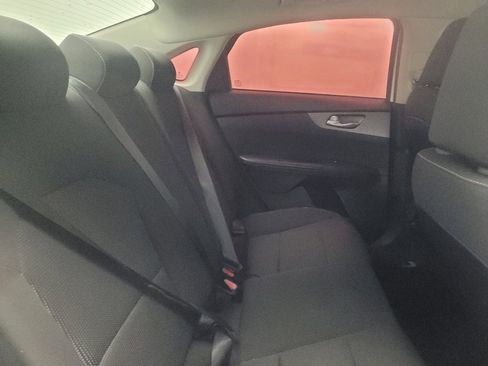 Used 2019 Kia Forte LXS FWD image 19