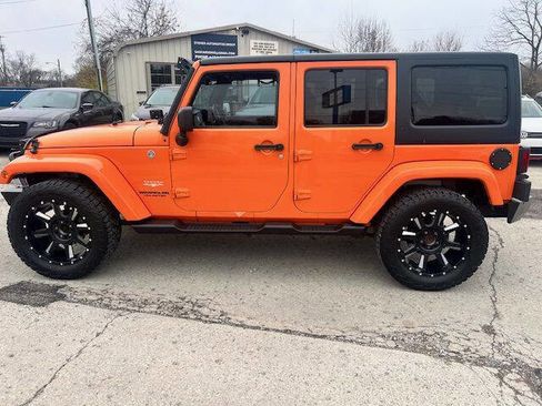 Used 2012 Jeep Wrangler Unlimited Sahara w/ Dual Top Group image 3