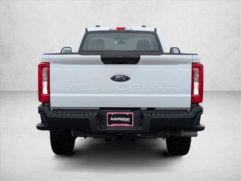 New 2026 Ford F250 XL w/ XL Off-Road Package AWD/4WD image 7