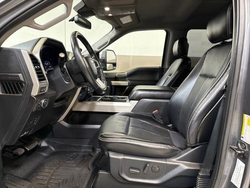 Used 2021 Ford F250 Lariat w/ Lariat Ultimate Package image 13