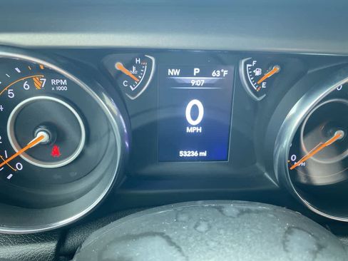 Used 2020 Jeep Wrangler Sport image 15