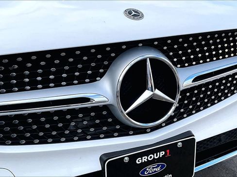 Used 2018 Mercedes-Benz GLC 300 4MATIC Coupe image 30