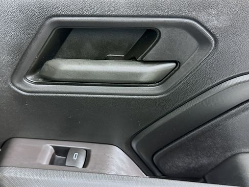 Used 2023 Chevrolet Colorado W/T image 30