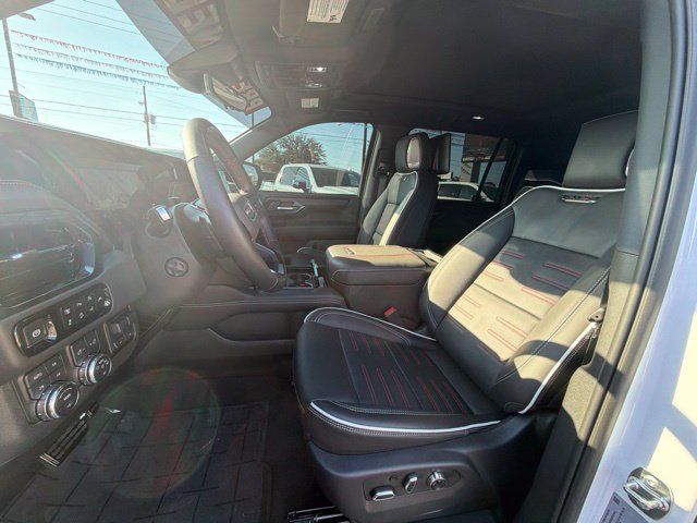 Used 2025 GMC Yukon XL AT4 Ultimate w/ LPO, AT4 Appearance Package AWD/4WD image 15