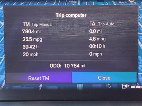 Certified 2023 Volvo XC60 B5 Ultimate w/ Climate Package FWD image 32