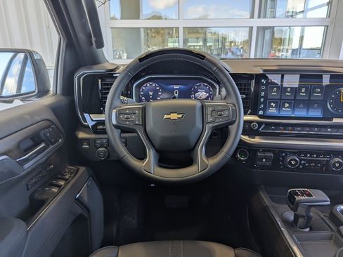 New 2026 Chevrolet Silverado 1500 High Country w/ Technology Package image 3