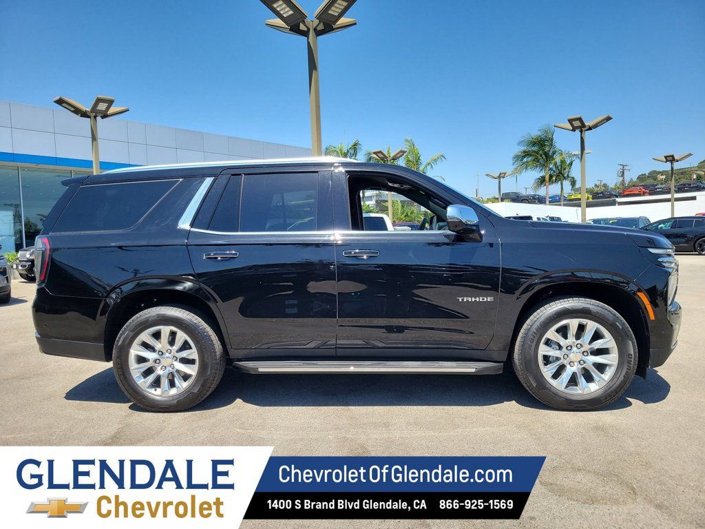 Certified 2025 Chevrolet Tahoe Premier AWD/4WD image 10