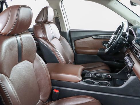 Used 2024 Honda Pilot Elite image 28